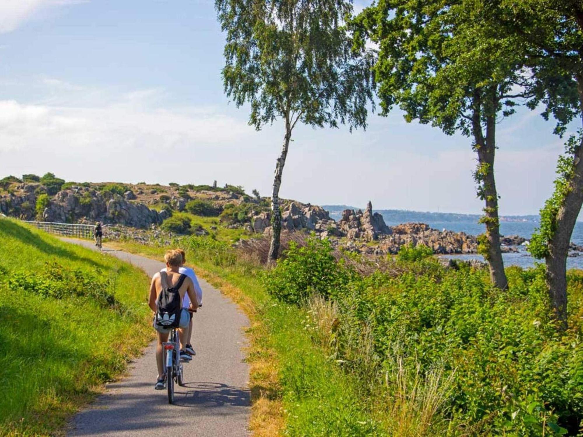4 Person Holiday Home In Allinge Eksteriør billede